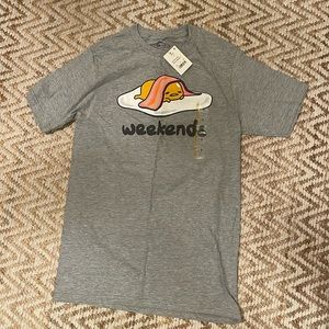 NWT Sanrio gudetama heather grey egg bacon short sleeve weekends shirt s